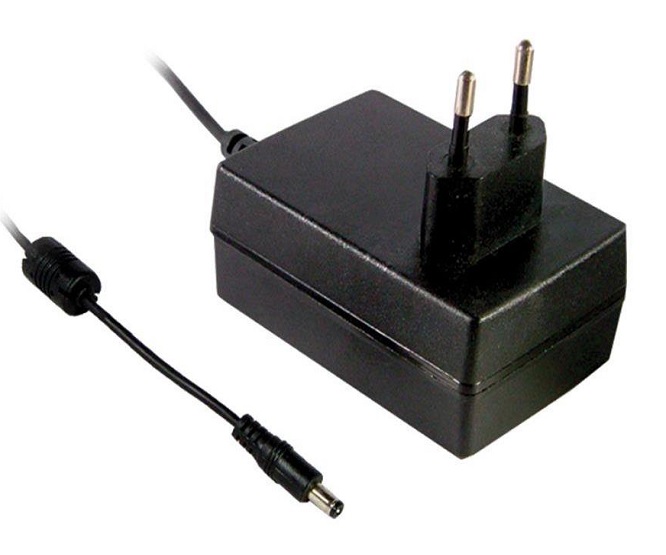 Alimentador 15VDC 2.4A 36W GSM36E15-P1J